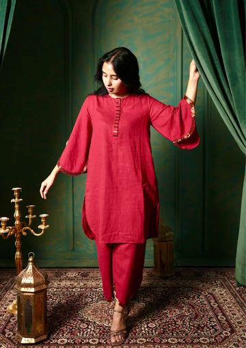 NOOR RED KURTA AND PANT