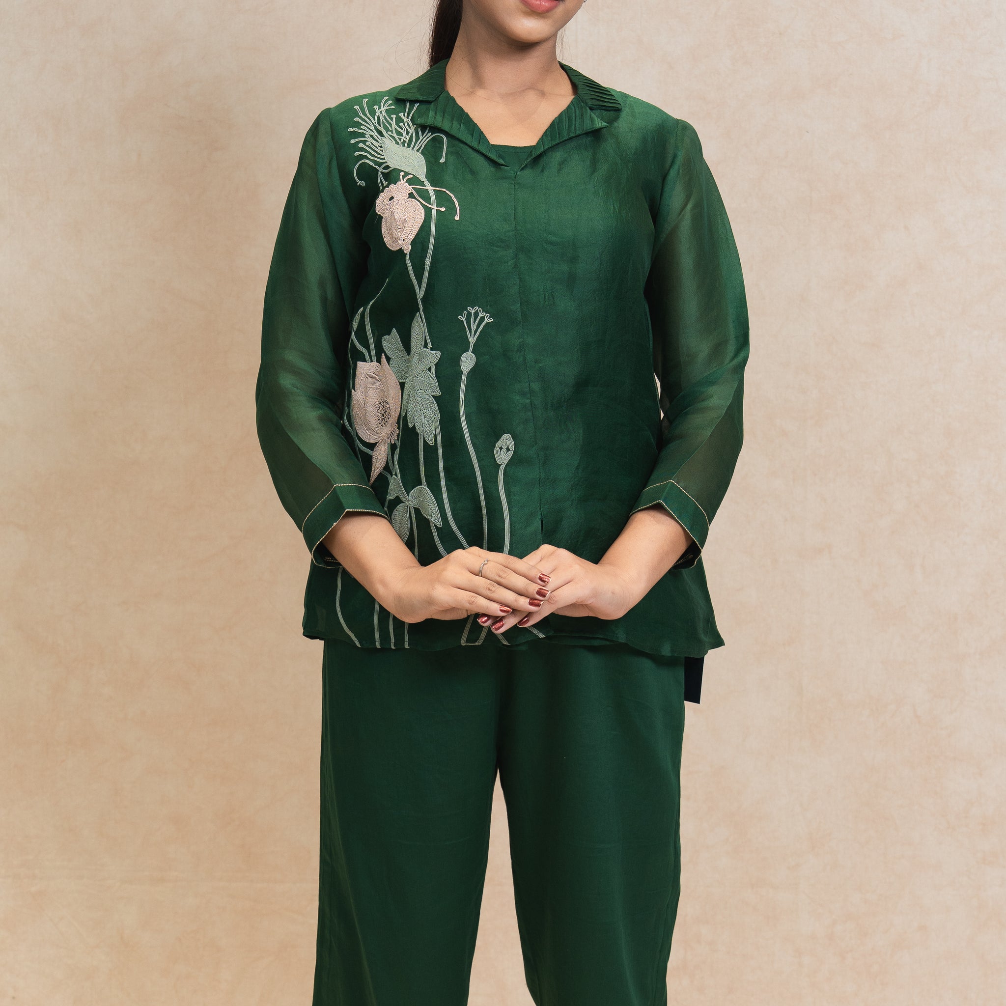 Radiant Emerald Ensemble with Subtle Sophistication