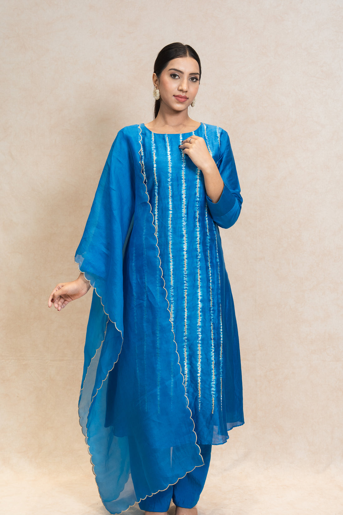 Chic Blue Ethnic Set for Gatherings